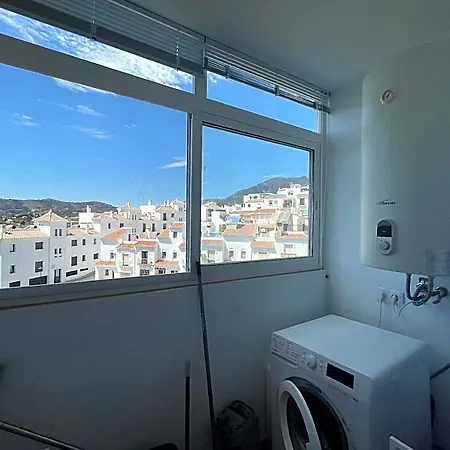 Cd-2063 Three Bedroom With Roof Terrace 2*