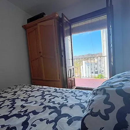 Otel Cd-2063 Three Bedroom With Roof Terrace 2*